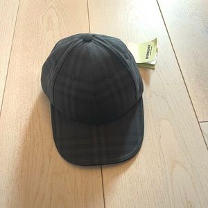 Burberry black hat. Traditional pattern.